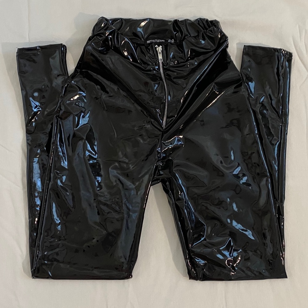 PLT Vinyl Zip Up Leggings